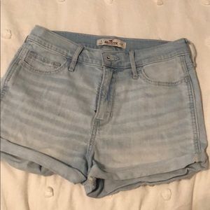 Hollister Jean Shorts